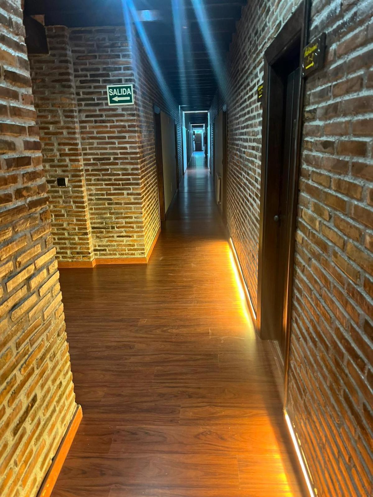 Hotel El Bricial Soto De Cangas Bagian luar foto